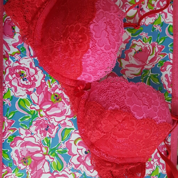 Nwt Victoria's Secret 34A dream angels push up bra