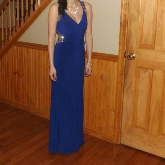 PROMA DRESS - Picture 2 of 2