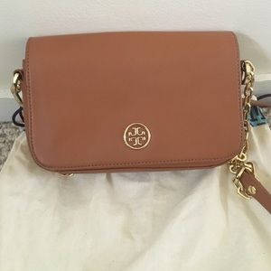 Auth. Tory Burch Robinson Crossbody Bag