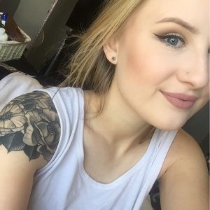 Meet your Posher, Allison