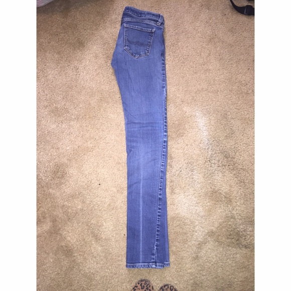 Arizona dark wash skinny jeans! 💕