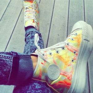 Converse