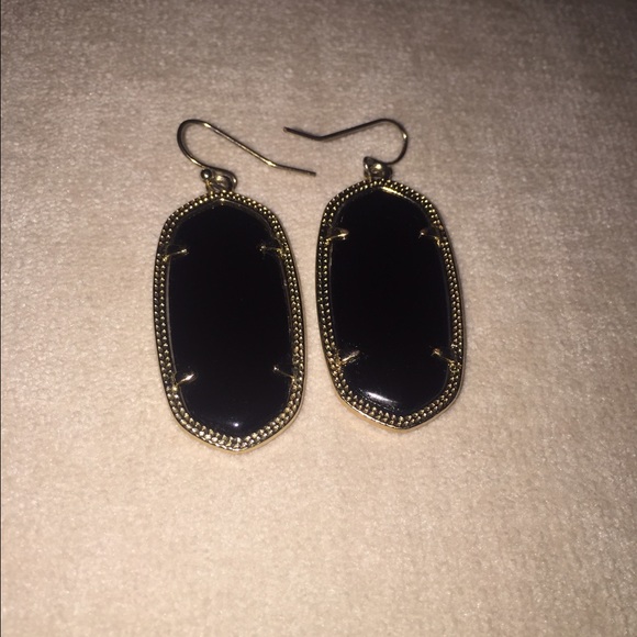 Elle Earrings in Black by Kendra Scott