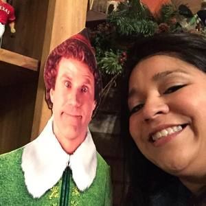 Meet your Posher, Elaine