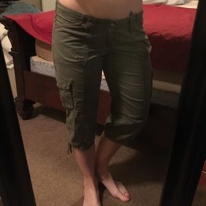 Army green cargo capris