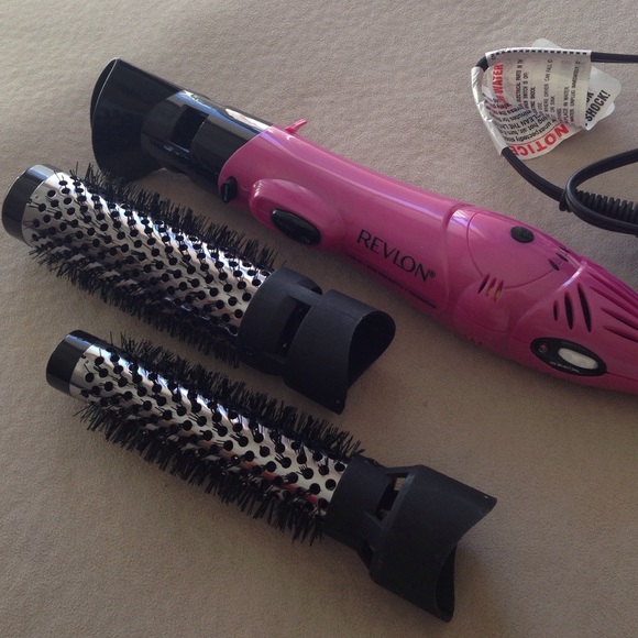 Revlon blow dryer and brush 2 in 1