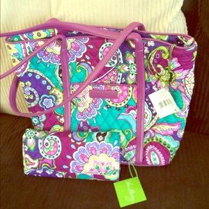 Vera Bradley Bundle: Trimmed Vera tots & wallet