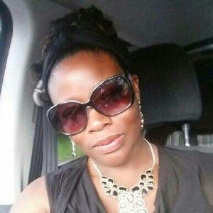 Meet your Posher, Deborah