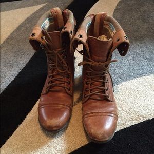 Steve Madden Brown Combat boots