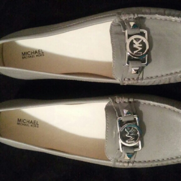 SOLD....Michael kors loafers