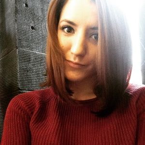 Meet your Posher, Maeve