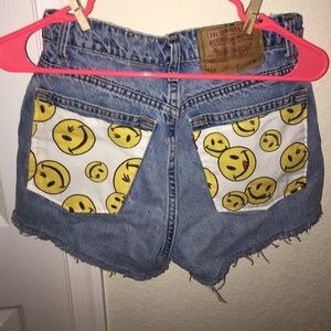 GET HIGH(WAISTED) SHORTS😋