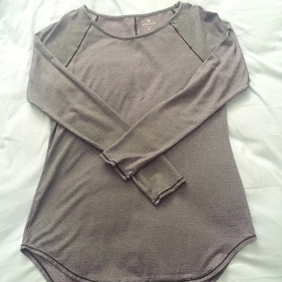 Athleta Microstripe Shanti Top