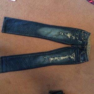 Dark Destroyed Blue Jeans