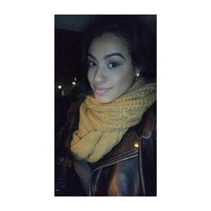 Meet your Posher, Silvia