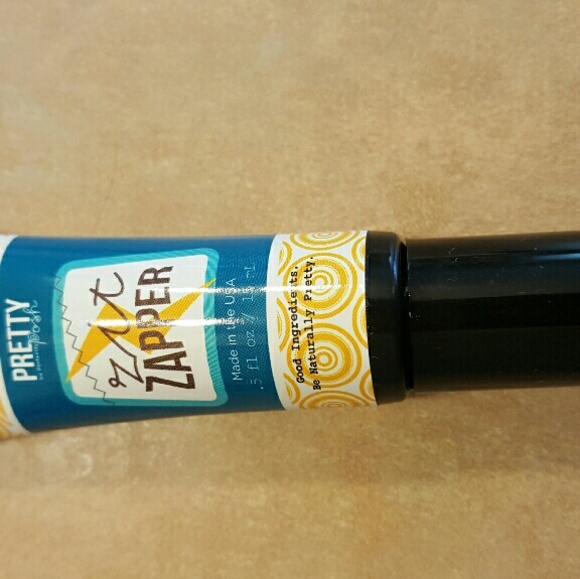 Perfectly Posh Zit Zapper