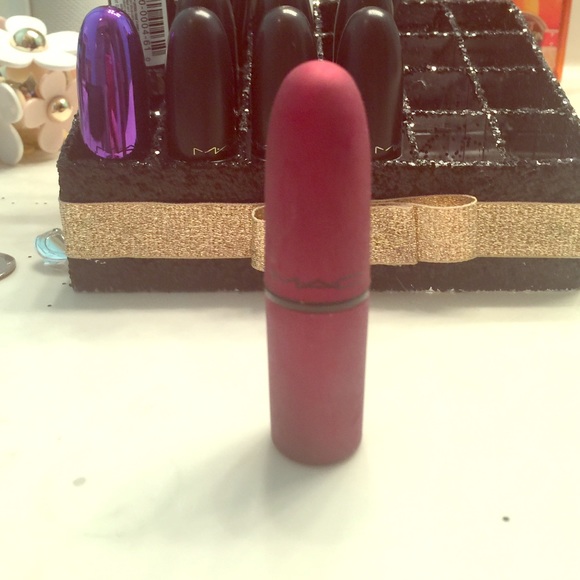 MAC lipstick!