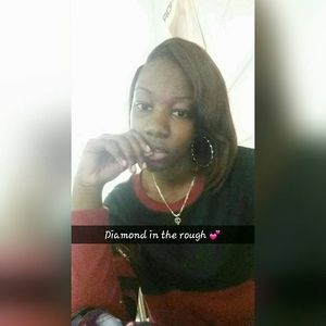 Meet your Posher, Jamila