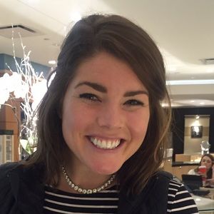 Meet your Posher, Lauren