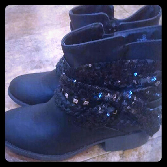 Girls brand new boots from Justice. Very stylish