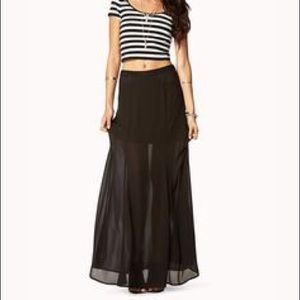 NWOT. forever 21 maxi skirt.