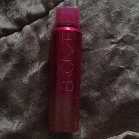 Victoria secret bronzing body spray