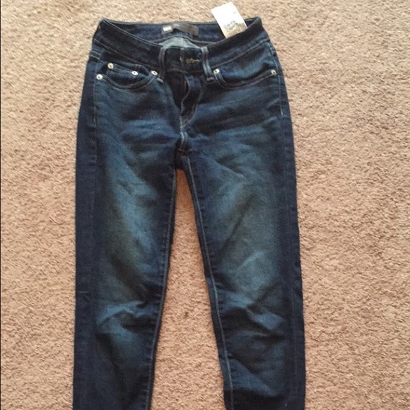 Levi skinny jeans