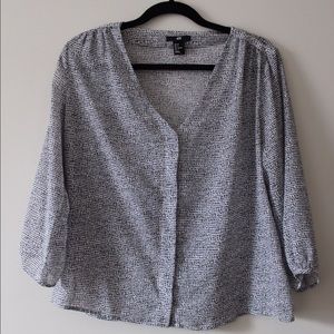 H&M professional blouse with hidden buttons