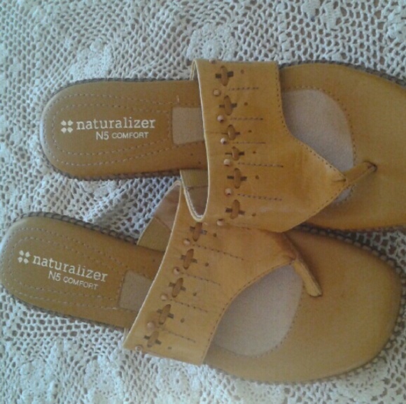 Designer Shoes - Naturalizer N5
