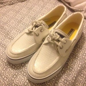 🎊HP🎉NWB SPERRYS!