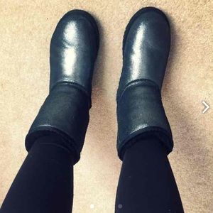 Ugg Australia Women's Classic Metallic Short