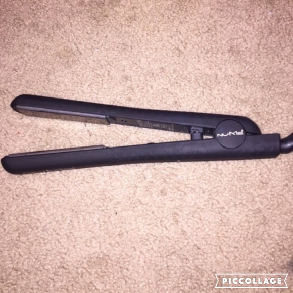 NuMe Silhouette Flat Iron (No trade)