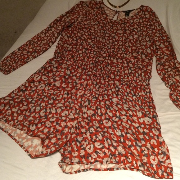 ✨Orange Multi Print Romper🐯✨ - Picture 4 of 4