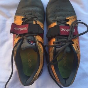 Red/orange/grey reebok lifter size 9 women's