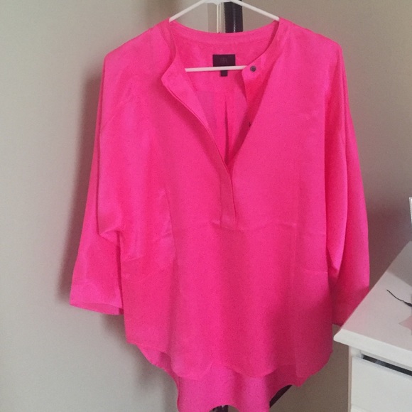 100% Silk Banana Republic top