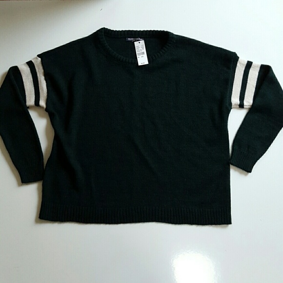 Brandy Melville Sweaters - Brandy melville wool hunter green veena sweater