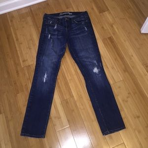 American Eagle distressed jeans