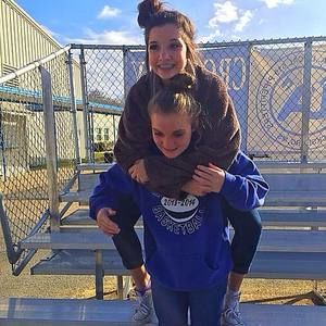 Meet your Posher, Carlyle