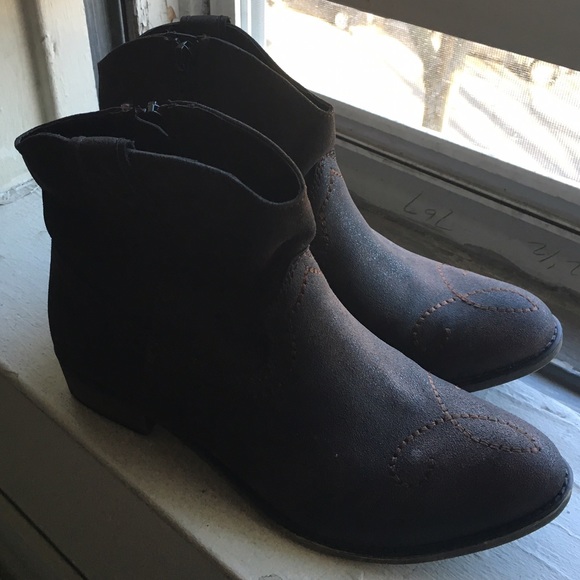 American Rag CIE boots - Picture 2 of 3
