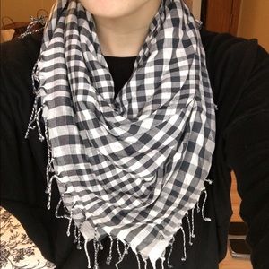 Plaid scarf