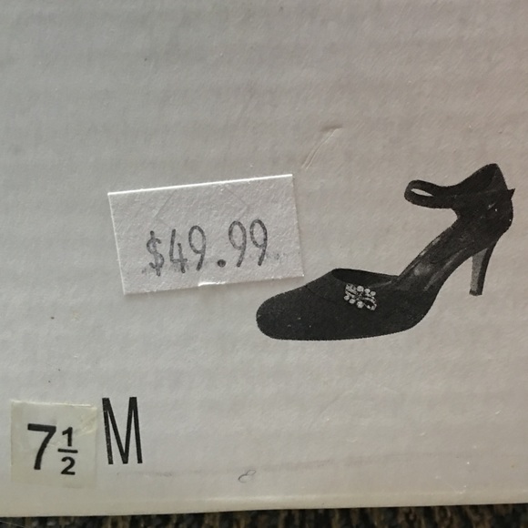 Dress shoes - Picture 4 of 4