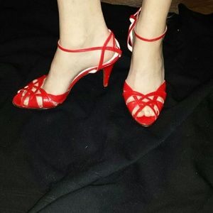 Hot Red Italian Stilletoes. ..