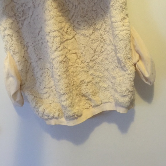 Faux fur pullover - Picture 2 of 2