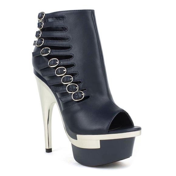 螺SALE!!Black Strappy Peep Toe Boot with Metal Heel - Picture 3 of 3