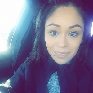 Meet your Posher, Alyssa