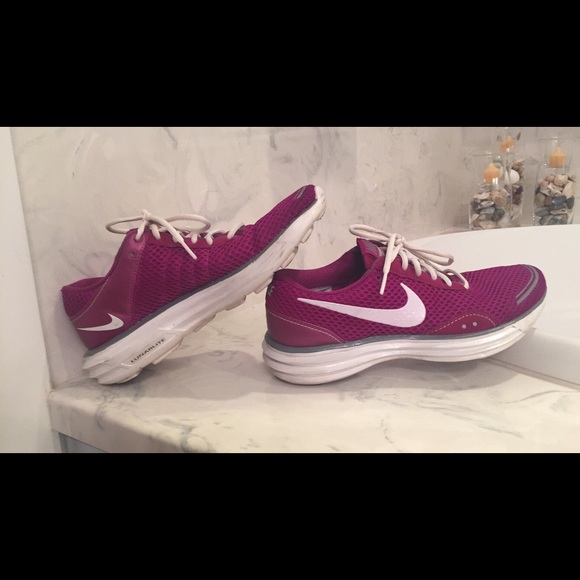 Nike Lunarlite Size 8