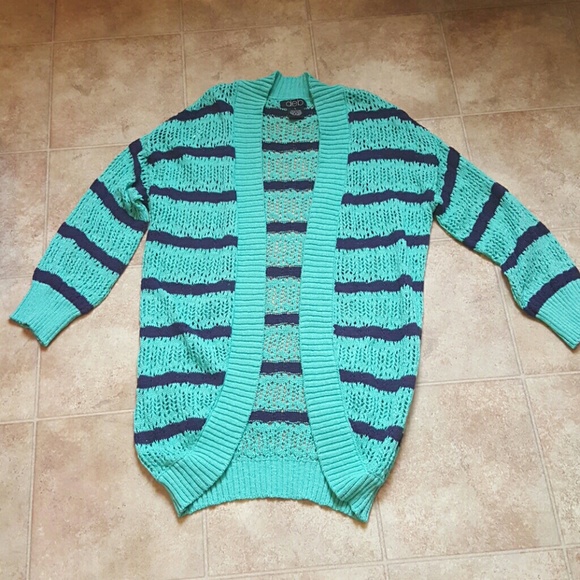 NWOT Deb Cardigan
