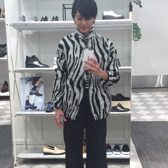 Meet your Posher, Gretchen