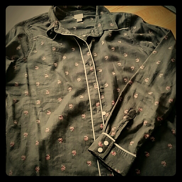 Like new mossimo shirt.