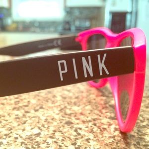 VS PINK sunglasses!